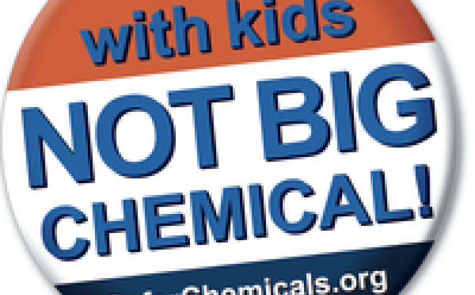 Big chemical companies + big bucks = Putting the brakes on chemical regulation 