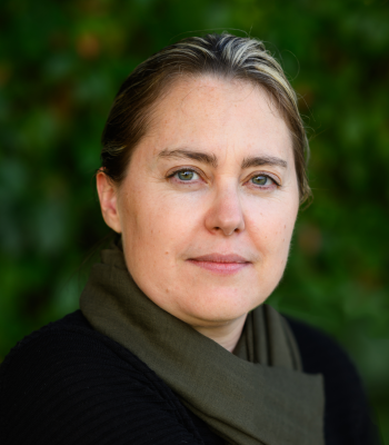 Claire Stockwell headshot