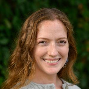 Lauren Sauer headshot