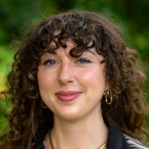 Anna Egelhoff headshot